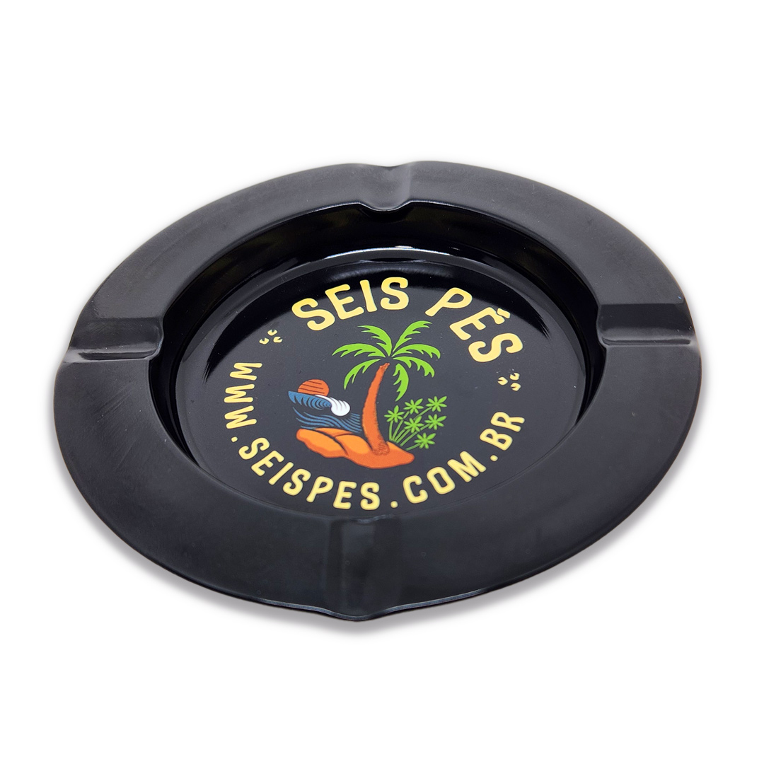 Cinzeiro Seis Pés